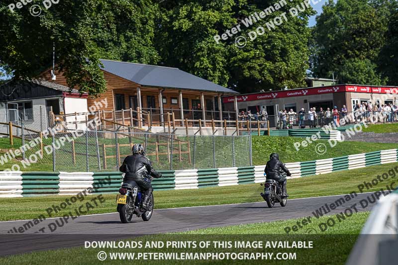 Vintage motorcycle club;eventdigitalimages;mallory park;mallory park trackday photographs;no limits trackdays;peter wileman photography;trackday digital images;trackday photos;vmcc festival 1000 bikes photographs